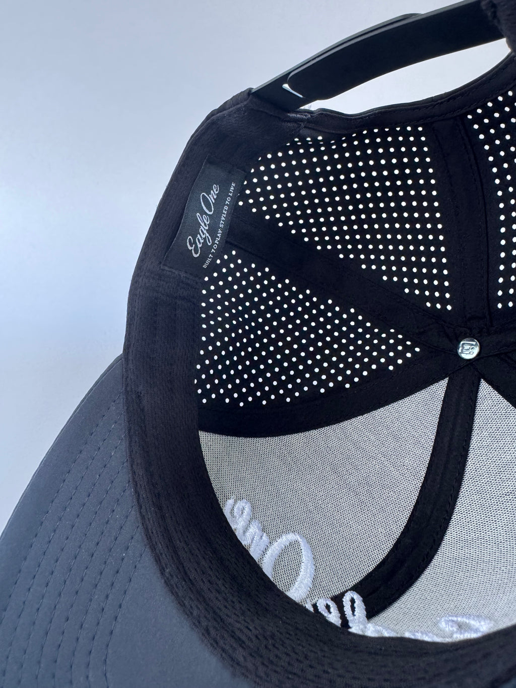 The Eagle | BLACK SAND